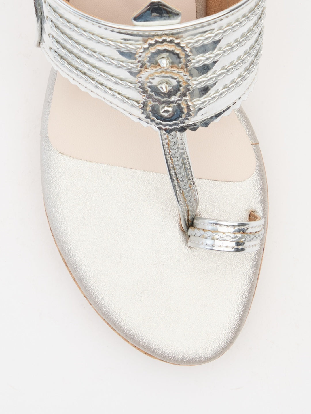 Halo Reflection Kolhapuri