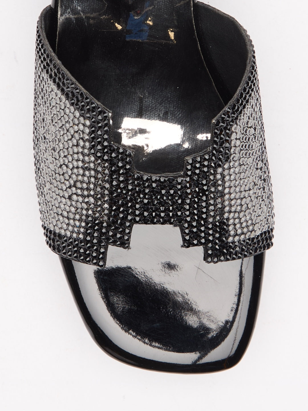 Noir Crystal Platforms