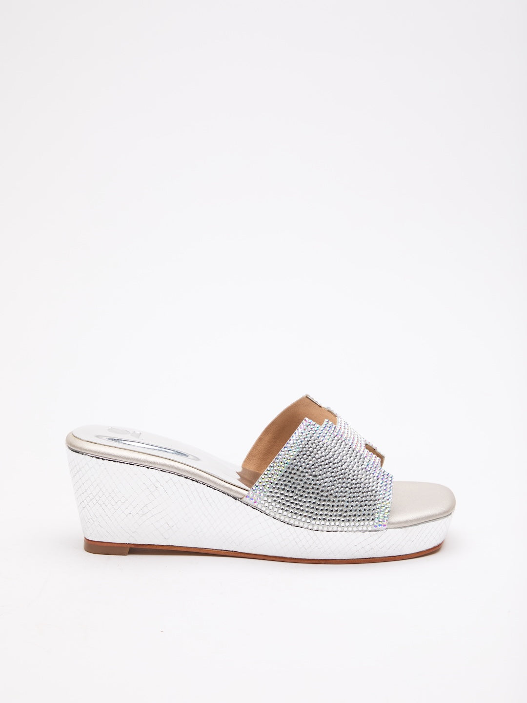 Noir Crystal Platforms