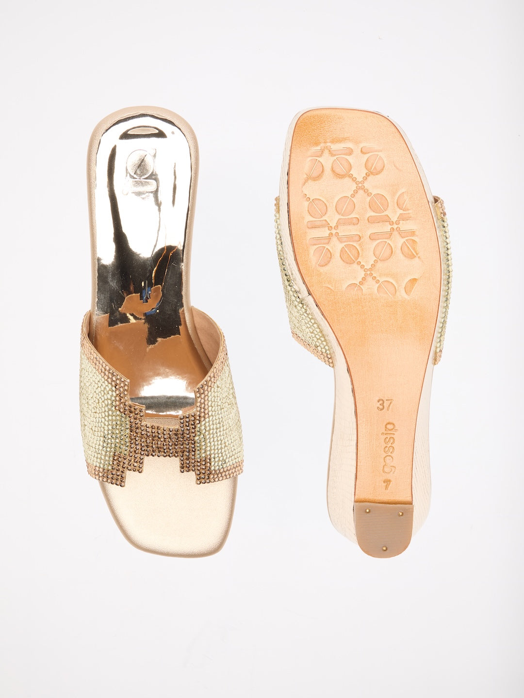 Noir Crystal Platforms