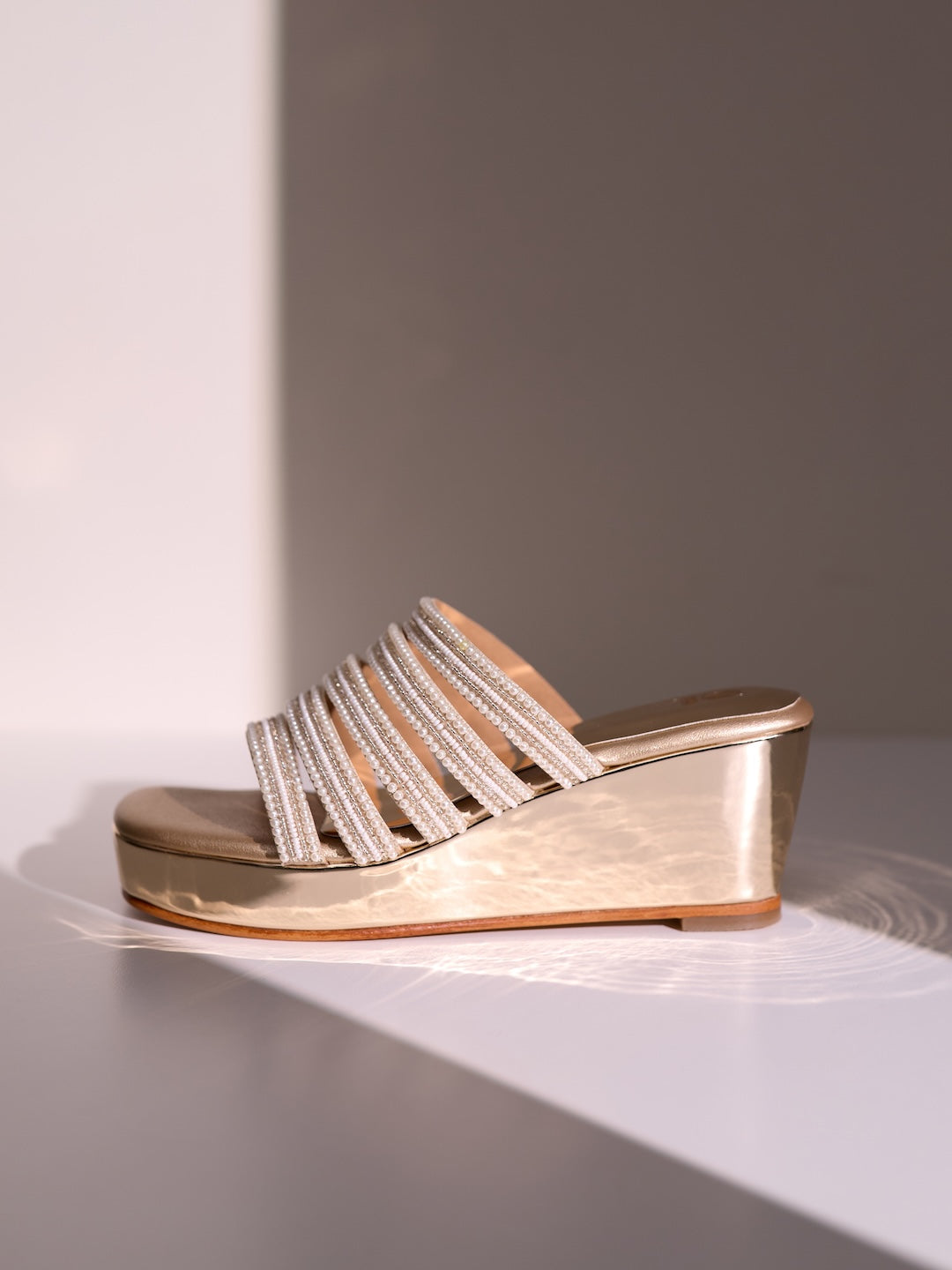 La Perla Platforms