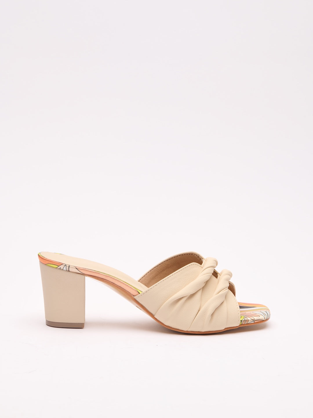 Nomada Fresco Heels