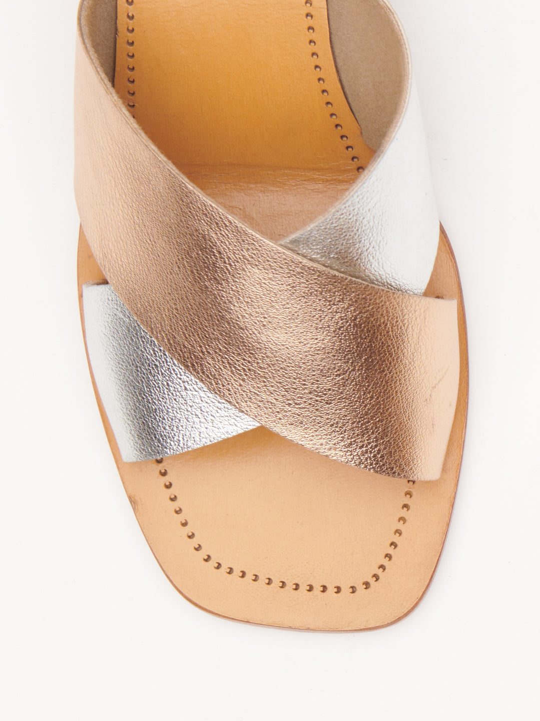 CROSSROADS METALLIC WEDGES
